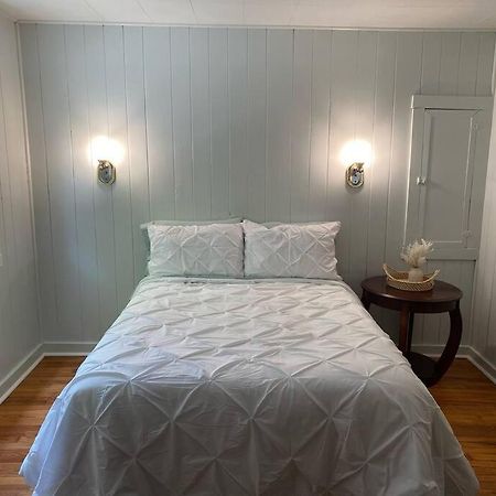 The Garden Cottage Hendersonville Bagian luar foto
